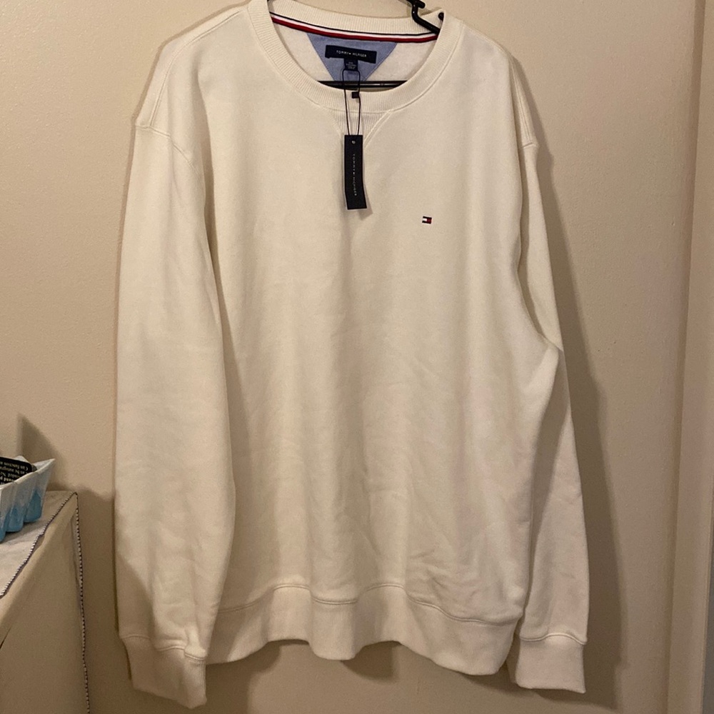 Men’s XXL Tommy Hilfiger sweatshirt